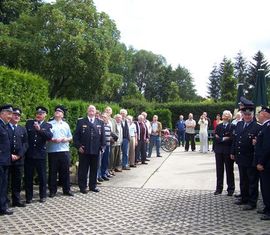 Freunde, Bekannte und angehörige der Feuerwehren