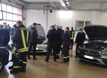 Autos mit diversen Antrieben zum angucken und Anfassen