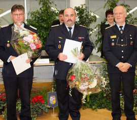 Kam. Gerd Krautz und Steffen Berger mit dem Präsidenten des LFV BB Kam. Manfred Gerdes
