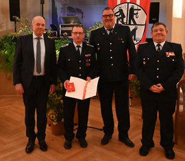 Dieter Perko (Bürgermeister), Michael Schimmack (ehem. OWF), Lars Wuschech, Mathias Voigt (Gemeindewehrführer)