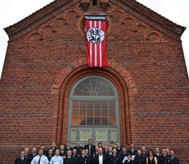 Gruppenfoto mit allen Ausgezeichneten und Geehrten