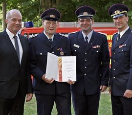 Bürgermeister Dieter Perko, OWF Harald Noack, KFV-Vorsitzender Robert Buder, Stellvertretende KBM Karsten Magister