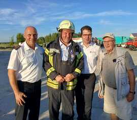 Amtswehrführer Lars Mudra, Ortswehrführer Uwe Wonneberger, Vorstandsvorsitzender KFV Robert Buder (v.l.n.re.)