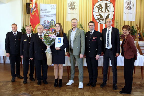 Paula Angrick erhielt das Ehrenzeichen des KFV