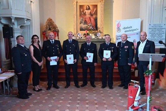 Verleihung Treue Dienst-Medaille in den Stufen Kupfer bis Gold