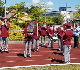 Der Spielmannszug Horno sorgt für die musikalische Begleitung