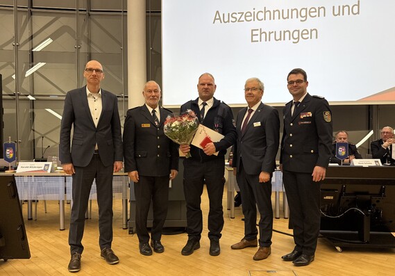 Besondere Auszeichnung für einen Kameraden zur Verbandstagung