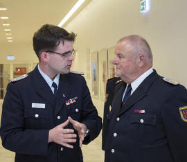 Vorsitzender Kamerad Buder im Gespräch mit dem Präsidenten des Landesfeuerwehrverbandes Kamerad Schippel zur Gestaltung des zukünftigen Brand- und Katastrophenschutzes im Land Brandenburg