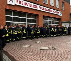 Teilnehmer der Ganztagsausbildung Amt Döbern-Land angetreten zum Ausbildungsbeginn