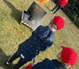 Feuerlöschtrainer beim Tag der offenen Tür in Jocksdorf