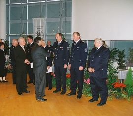 Kameraden aus dem Amt Döbern-Land werden für 40. jährige Pflichterfüllung geehrt