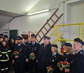 Ehrung verdienter Kameraden und Kameradinnen zu 10-, 20- und 30 Jahren treue Dienste in der Feuerwehr