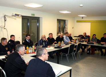 Treffen der Kreisausbilder im Feuerwehrhaus Hänchen