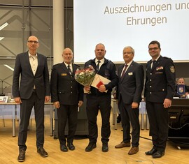 Besondere Auszeichnung für einen Kameraden zur Verbandstagung