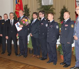 Wilfried Hoffmann im Kreis der Gratulanten