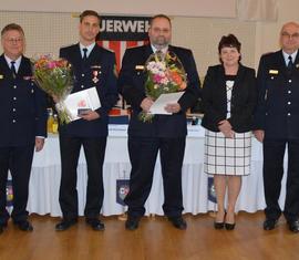 Karsten Magister (Gemeindebrandmeister Neuhausen/Spree), Jörg Fischer (FF Groß Gastrose), ausgezeichnet mit dem Feuerwehrehrenkreuz des Landesfeuerwehrverbandes Brandenburg e.V.