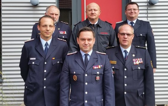 Von links nach rechts:
Hinten: Jürgen Steffen, Stefan Grothe, Lars Wirklich
Vorne: Randy Fechner, Frank Mehlow, Jan von Bergen