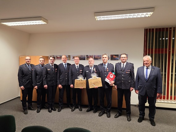 Verleihung des Brandenburger Feuerwehr Ehrenkreuzes in Bronze an Lars Püschel und René Schulze