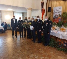 Frank Kroll und Ronny Schwarzrock erhielten das Ehrenzeichen des Kreis­feuerwehr­verbandes Spree-Neiße e.V.