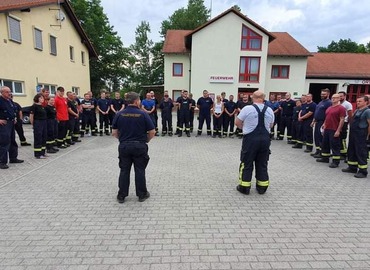 Sammeln am Gerätehaus Drebkau