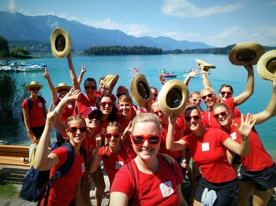 Das Team Brandenburg beim Ausflug am Faaker See