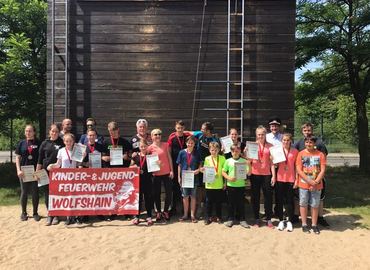 Abschlussfoto der Jugendfeuerwehr Trebendorf u. Wolfshain mit Betreuer