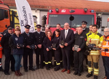 Die Feuerwehren freuen sich über die neuen Rechner