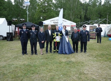 Stefan Natusch nach seiner Auszeichnung mit dem Ehrenzeichen der Landesjugendfeuerwehr Brandenburg in Bronze