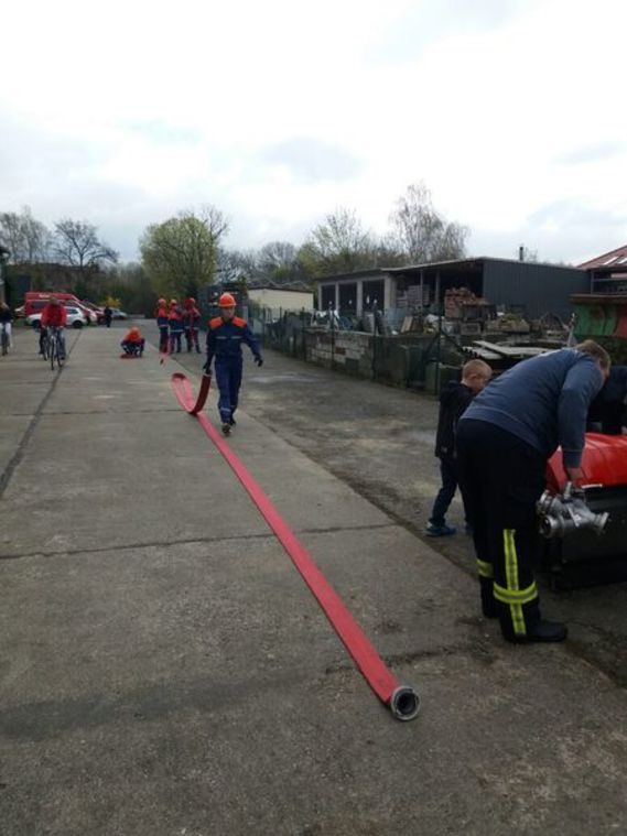 Amtswehr Döbern-Land startet mit Pilotprojekt zur Zukunftssicherung der Feuerwehr durch!