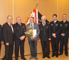 v.l. Kreisbrandmeister Kam. Wolfhard Kätzmer, Landrat Harald Altekrüger, Ehrenstadwehrführer Kam. Bernd Frommelt, allgemeiner Stellvertreter des Bürgermeisters der Stadt Forst (Lausitz) Jens Handreck, Stadtbrandmeister Kam. Andreas Britze, Vorsitzender des Kreis­feuerwehr­verbandes Spree-Neiße e.V.  und Vorsitzender des UV 2 Kam. Matthias Geigk